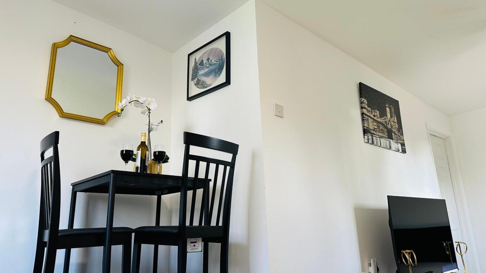 Cosy And Comfy Apartman London Kültér fotó